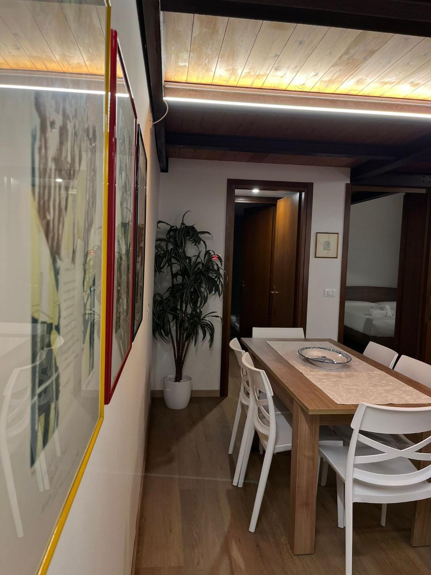 Flats4Rent Casa Di Gabriella Apartment Verona Luaran gambar