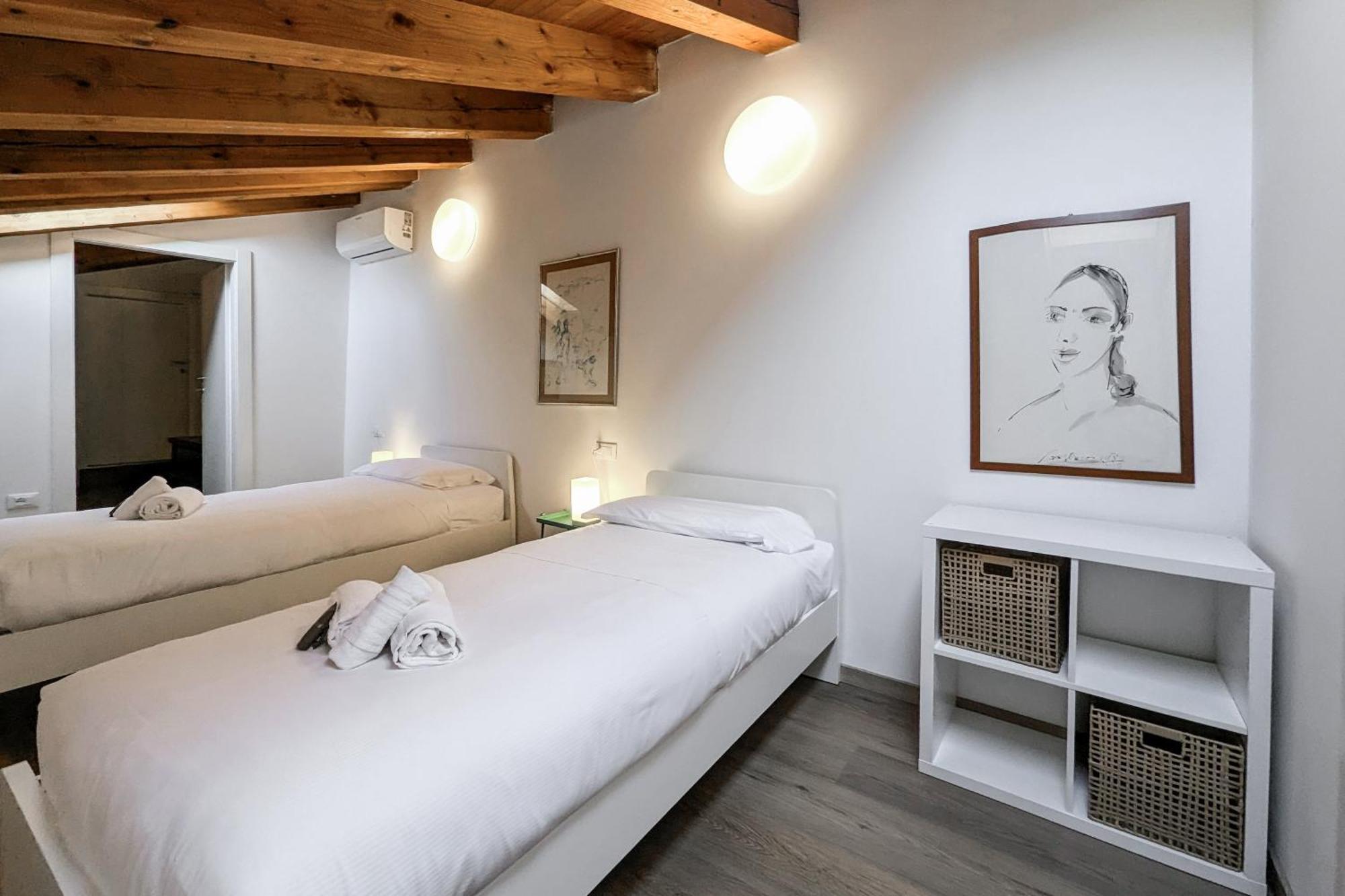 Flats4Rent Casa Di Gabriella Apartment Verona Luaran gambar