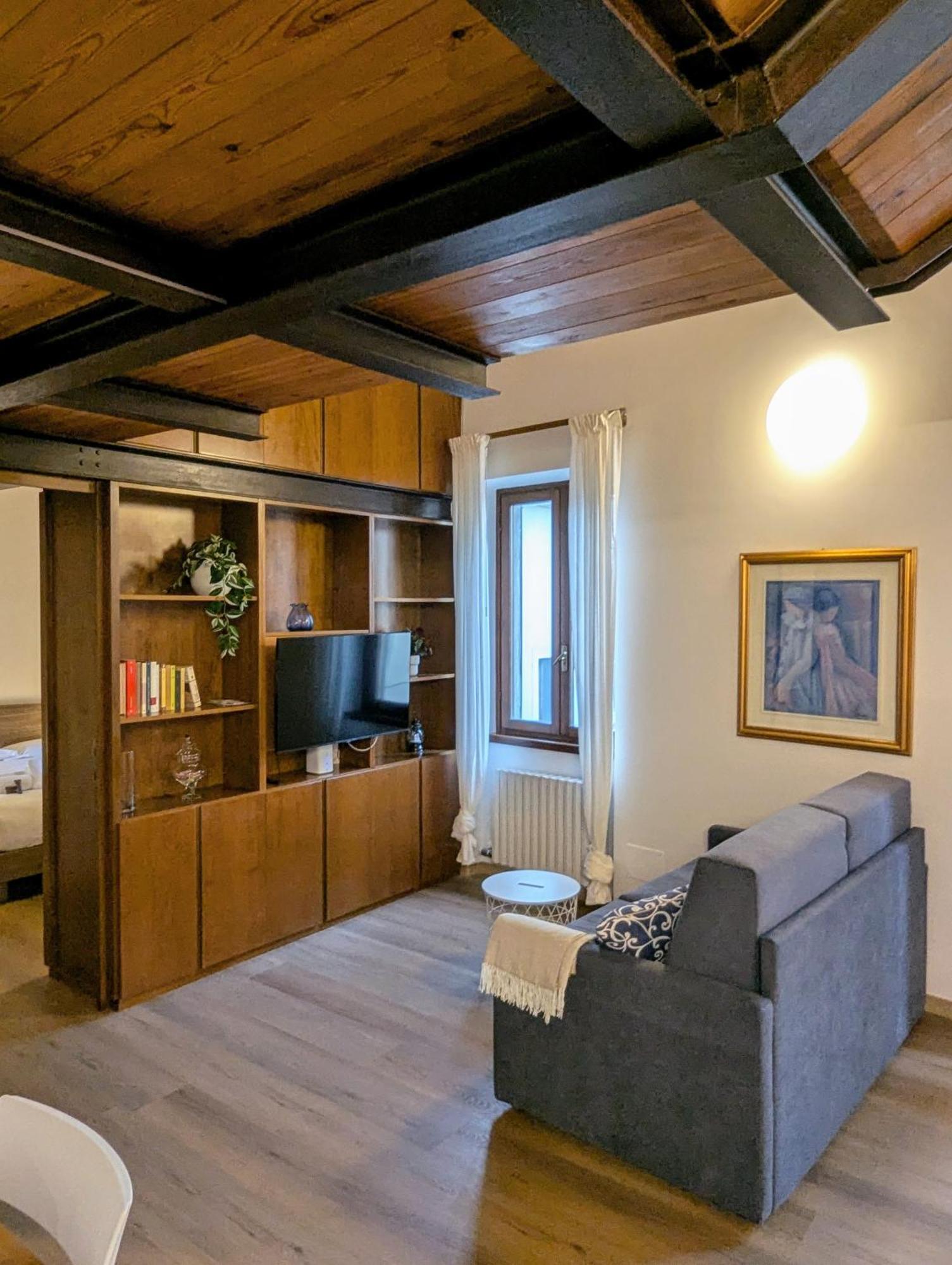 Flats4Rent Casa Di Gabriella Apartment Verona Luaran gambar