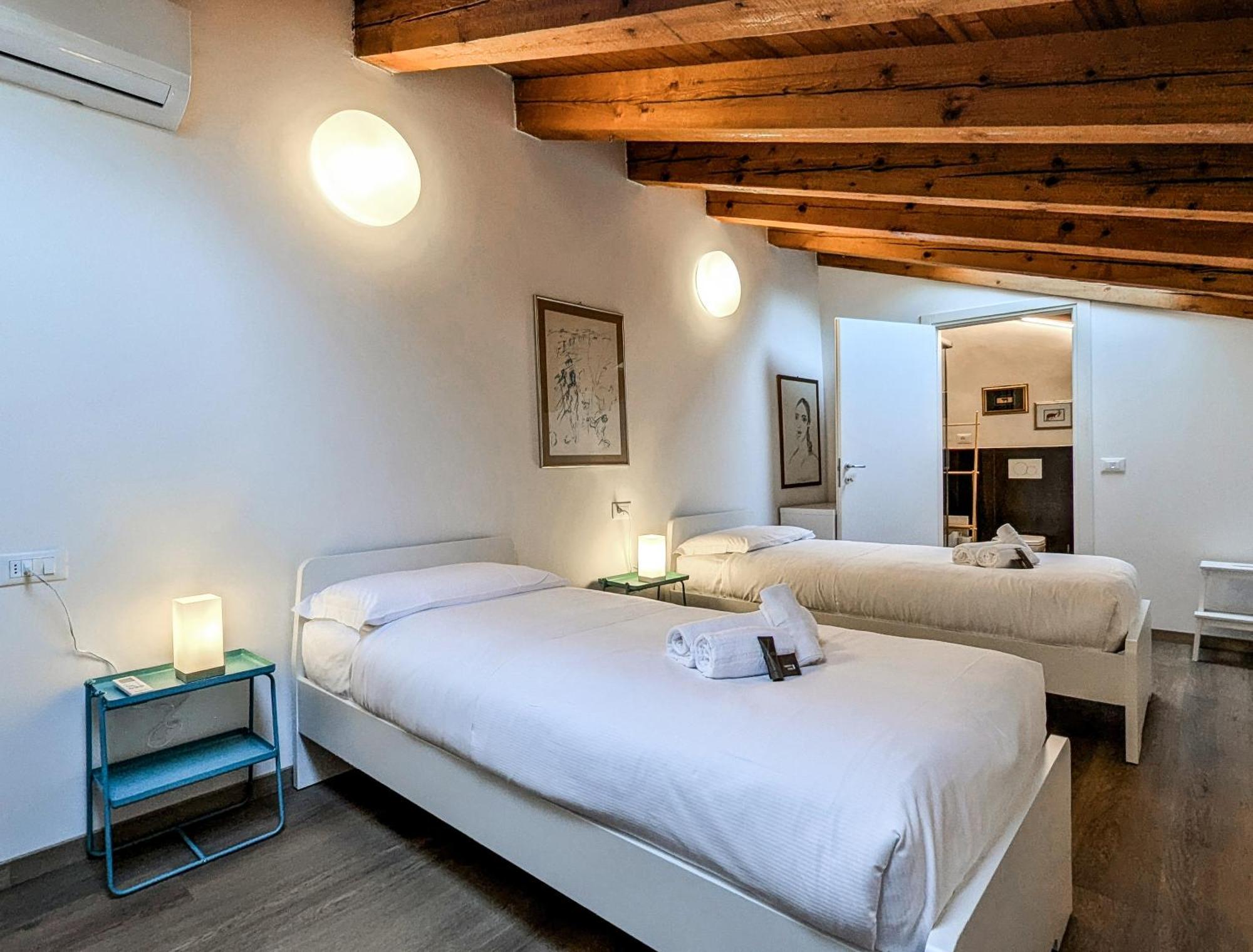 Flats4Rent Casa Di Gabriella Apartment Verona Luaran gambar